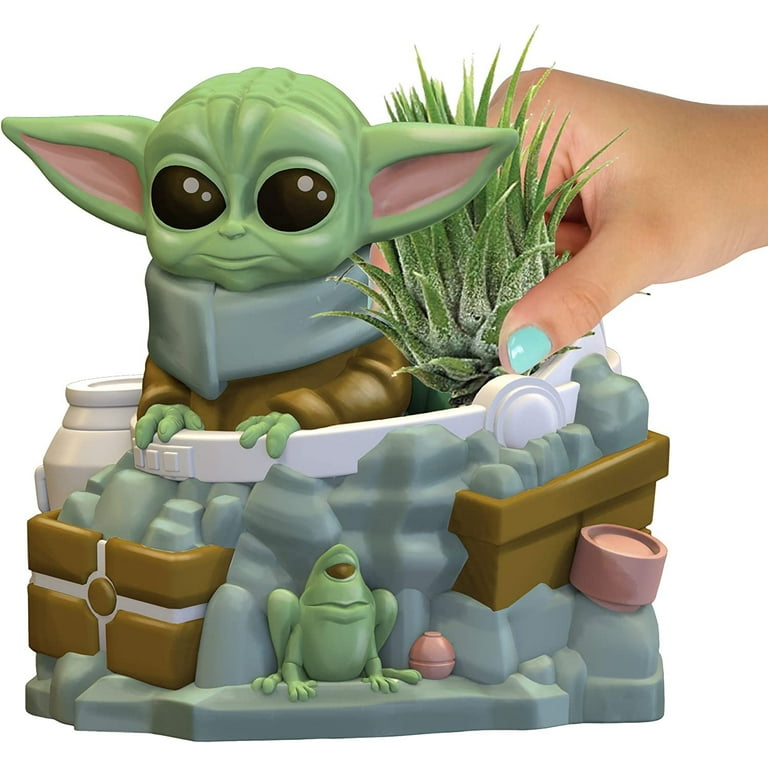 Star Wars Mandalorian Baby Yoda Design A Planter - Grogu