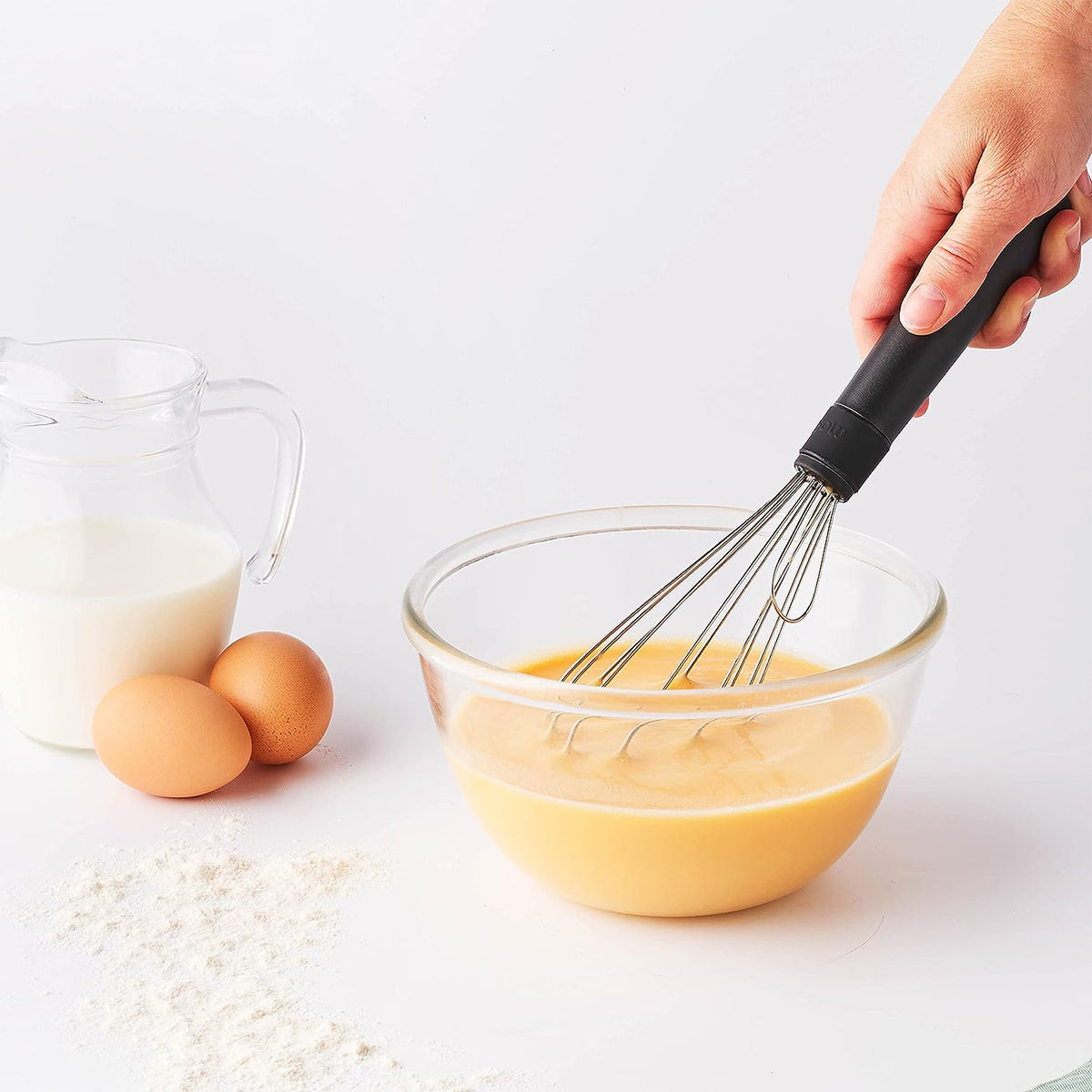 Standing And Built In Clip Whisk By Mastrad, Black - Designed In France