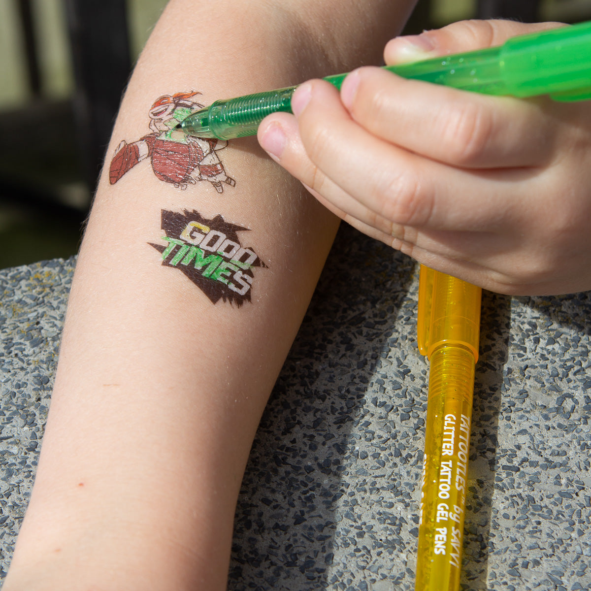 Tattoodles Glitter Tattoo Gel Pens With DIY Temporary Tattoos