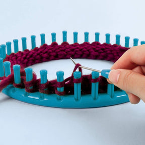 Frozen 2 Loom Knitting Scarf Kit For Kids - DIY Queen Iduna's Shawl
