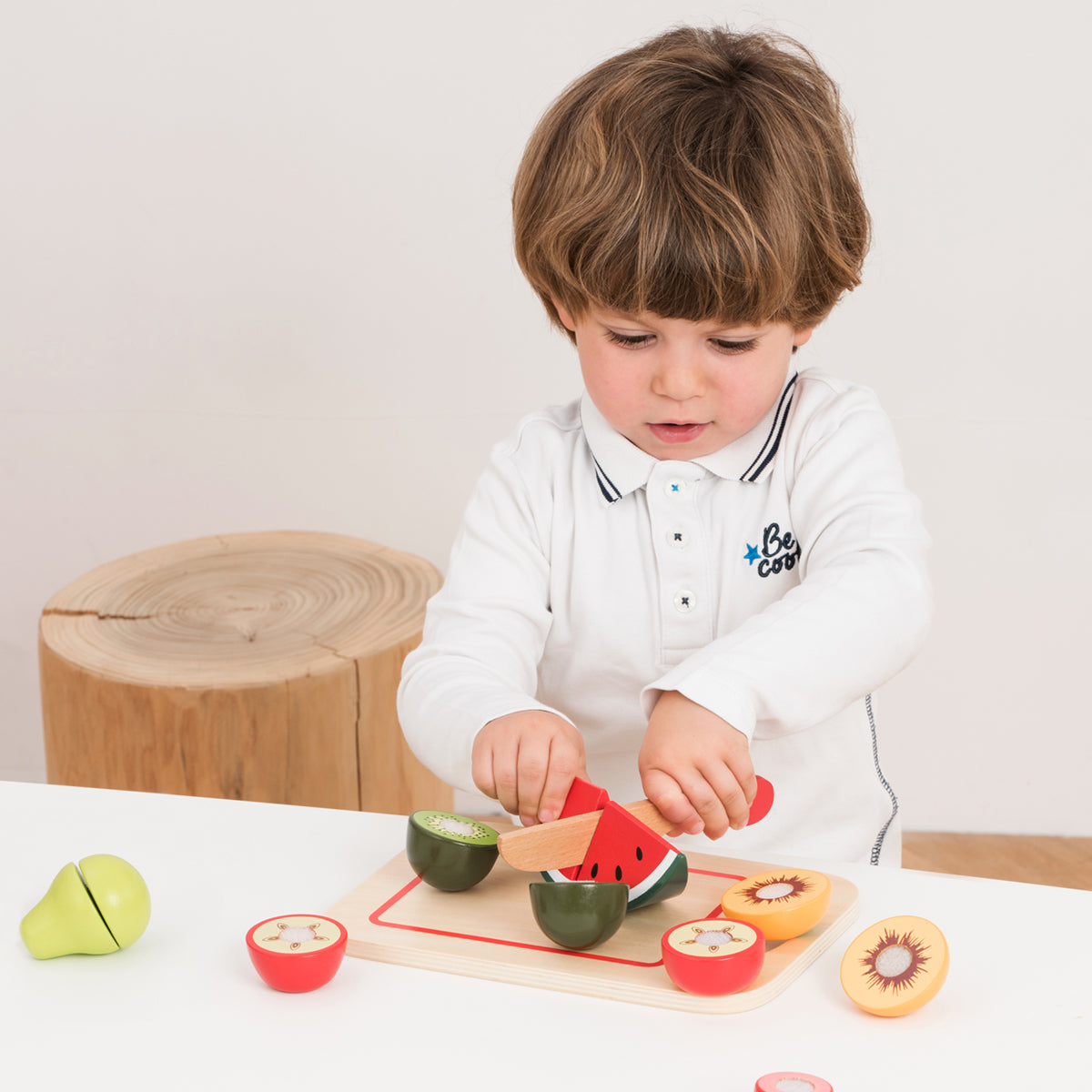 New Classic Toys Wooden Food Cutting Play Set – Fruit