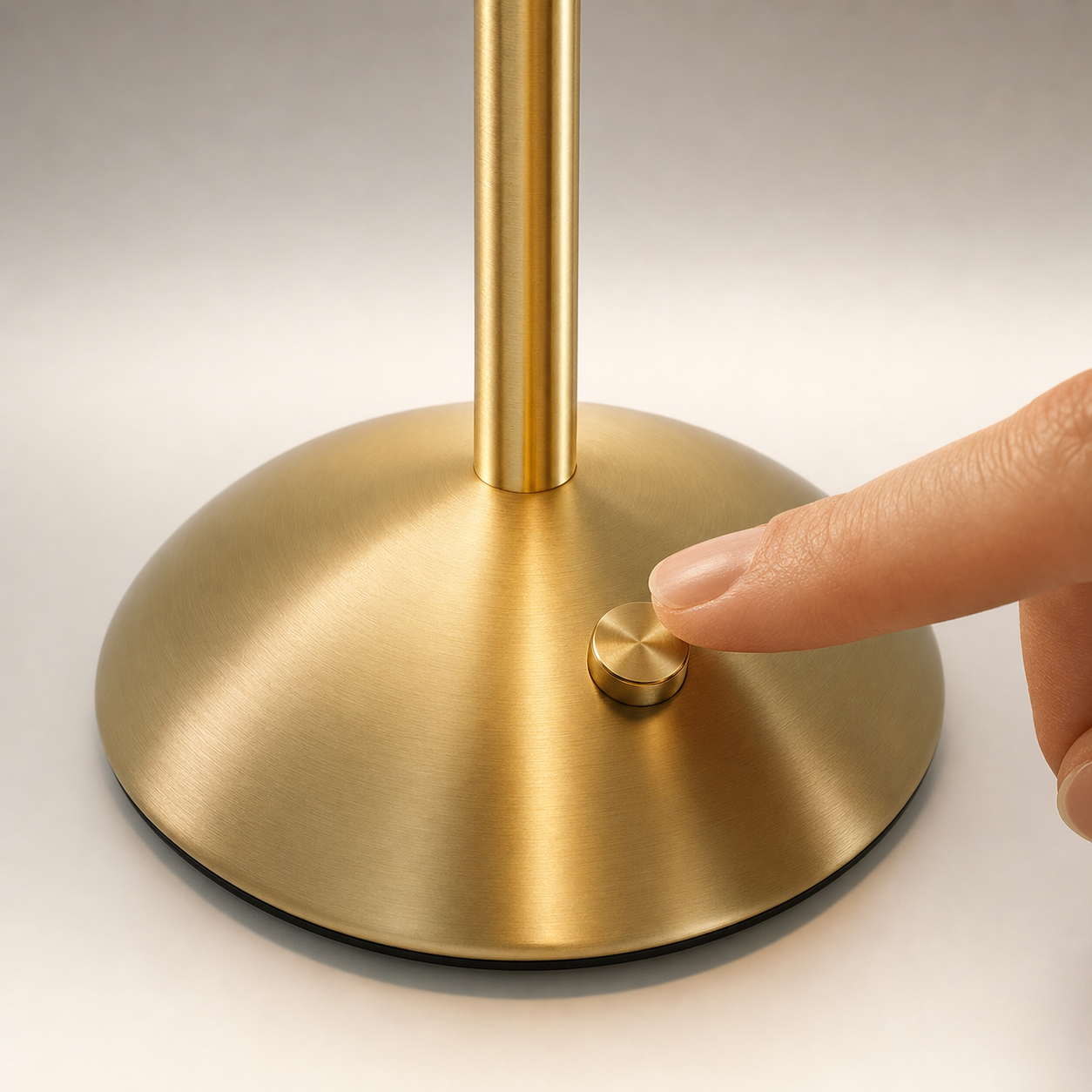 Celeste Cordless Touch Table Lamp – Rechargeable Luxury Accent Light with 3 Dimmable Modes