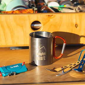 UST KLIPP Biner Mug 1.0 – Carabiner Handle Clips On For Carrying